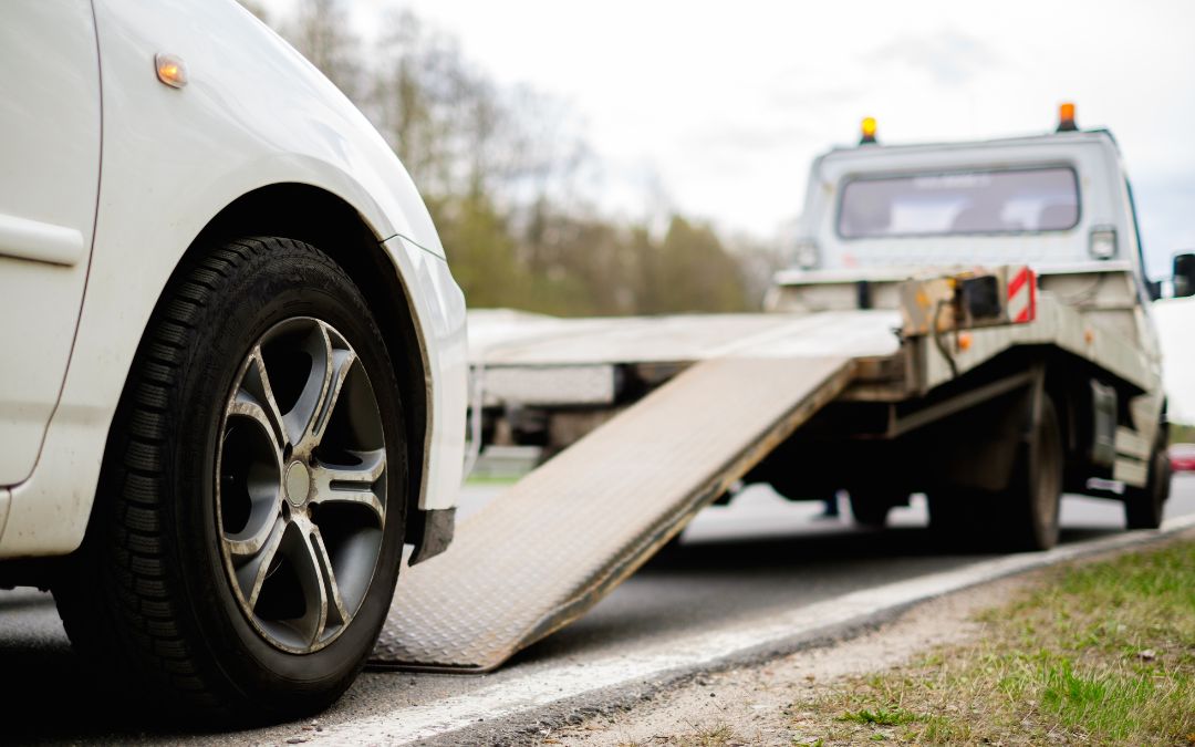 Stranded? How to Stay Safe While Waiting for a Tow Truck