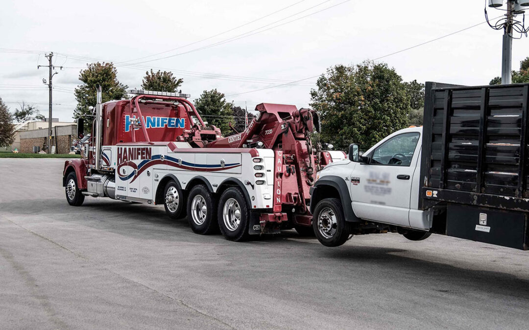 Heavy duty towing in Des Moines: Hanifen heavy wrecker towing a semi tractor